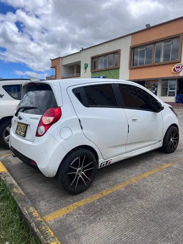 Chevrolet Spark GT 1.2 Ltz