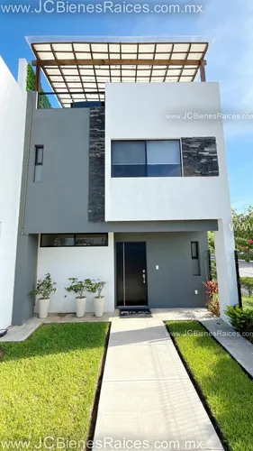 Casa En Venta, En Cumbres Residencial Ii ¡es Donde Quieres Vivir!, Por Tan Solo $2,470,000.