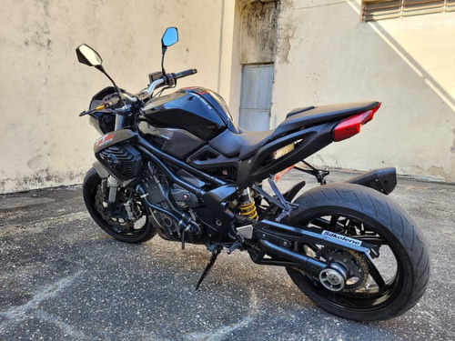 Imagen 4 de 10 de Benelli Tnt 899
