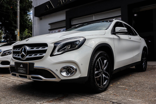 Mercedes-Benz Clase GLA 1.6 Urban