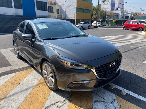 Imagen 2 de 15 de Mazda 3 2018 S Grand Touring