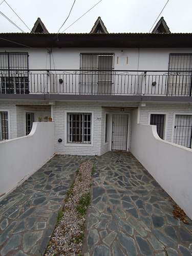 Dúplex De 4 Ambientes En Alquiler En San Miguel