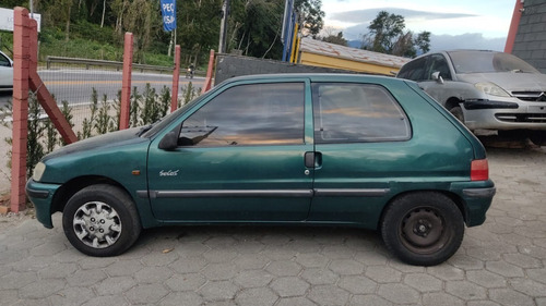 Imagem 1 de 6 de (11) Sucata Peugeot 106 1.0 1999 (retirada Peças)