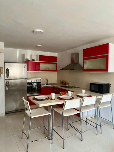 Marina Del Rey Alquiler 1 Hab Planta Baja. Av R16