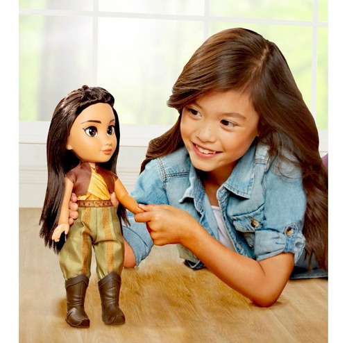 Muñeca Raya Guerrera Disney El Último Dragon 38cm