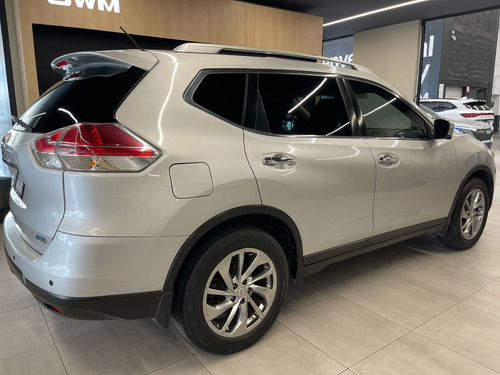 Nissan X-Trail 2.5 Exclusive 2 Row Cvt