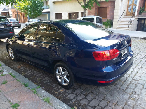 Volkswagen Vento 2.5 Luxury Tiptronic 170cv 2011
