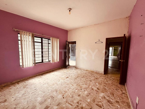 Rento Terreno Con Construcción, Col. Manantiales, Cuautla, Morelos.