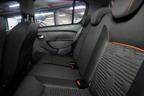 Renault Stepway 1.6 Intense Automática