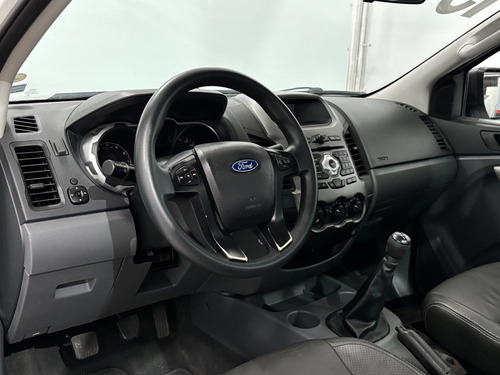 Ford Ranger 2.5 XLS 4X2 CS 16V FLEX 2P MANUAL