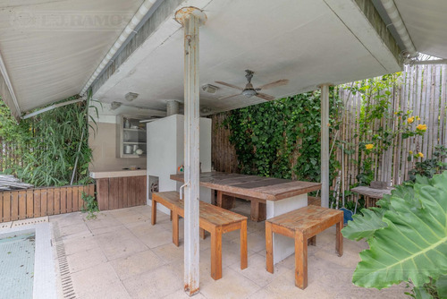 Casa En Venta En La Lucila-libertador/rio