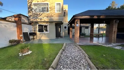 Casa Quinta C/ Pileta Y Amplio Parque