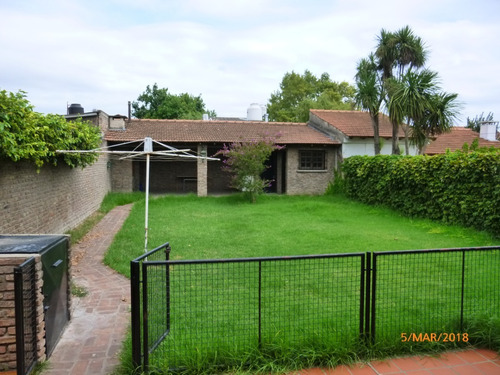 Imagen 17 de 21 de Chalet En Dos Plantas, Hurlingham