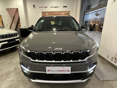 Imagen 4 de 25 de Jeep Commander H