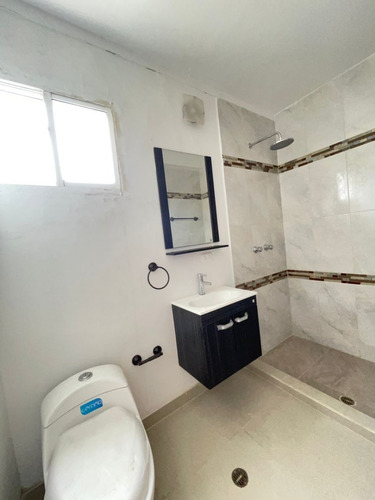 Imagen 19 de 23 de Eav-739 Zona Norte Apartamento En Villa Valeria Sector Zapara
