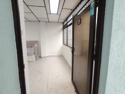Local En Arriendo En El Centro/pereira (279062481).