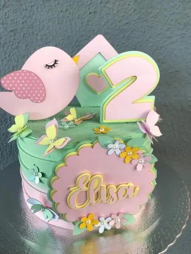 Bolo jardim encantado in 2023  Butterfly baby shower cake, Butterfly theme  cake, Cake designs birthday