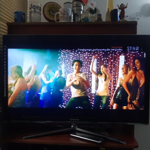Imagen 1 de 3 de Televisor Tv Led Samsung 40 Full Hd 3d Usado Remate