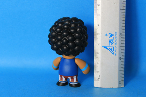 Ethan Bubblegum Tate Futurama Kidrobot Figura (Usado)