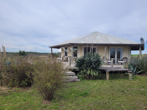 Casa Chalet  En Venta En Carmelo,  Colonia