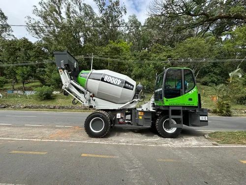 Autohormigonera 4000r (4.0 M³) | Mezcladora De Concreto