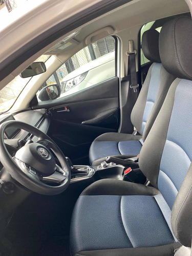 Imagen 4 de 5 de Toyota Yaris Automático