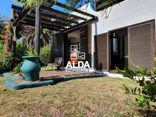Casa Punta Fria Piriápolis 4 Dorms Venta Ca201380