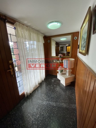 Imagen 4 de 28 de Amplia Casa En Pda. 25 A La Venta