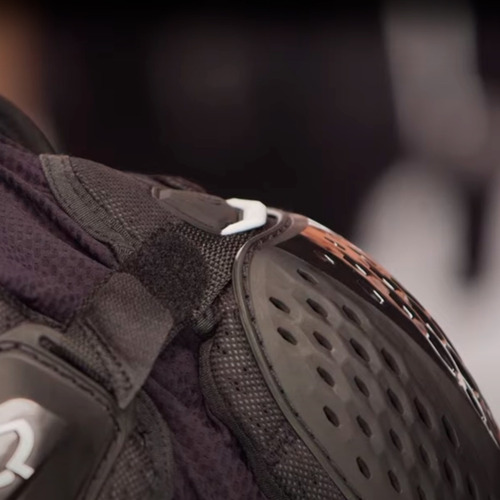 Imagen 9 de 10 de Chamarra Protector / Esqueleto Armadurafox Titan Sport Moto