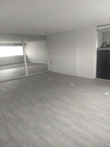 Oficina Acondicionada O Call Center En Renta De 230 M2 En Lo