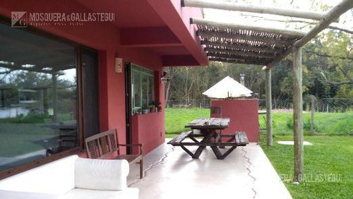 Mosquera Y Gallastegui - Alquiler Temporario- Casa - Santa Maria