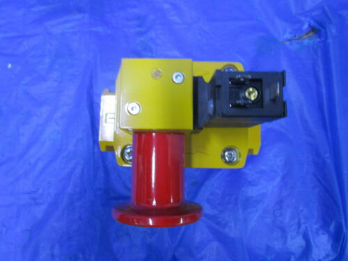 New Smc Soft Start Up Valve Avl5000-n10-5dzm Dc24v 0.2-1 Ccm