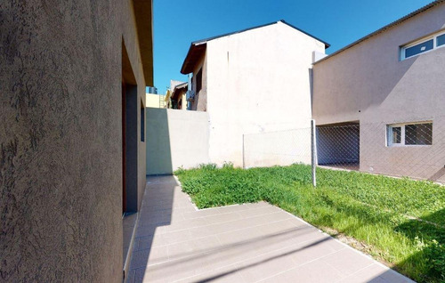 Imagen 24 de 24 de Duplex Venta 2 Dormitorios, 2 Baños Y Terreno 100 Mts 2 - Manuel B Gonnet