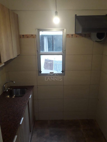 Barrio Sur Ref Y1731 Apartamento En Alquiler (carlos Quijano Y Maldonado)