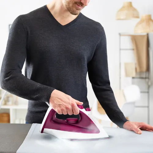 Plancha T-fal Steam Essential Iron Rosada
