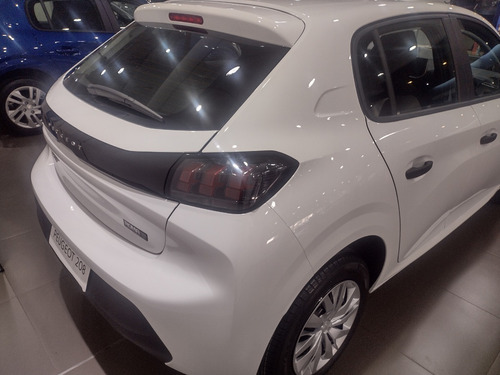 Imagen 5 de 17 de Peugeot 208 New Like 1.2