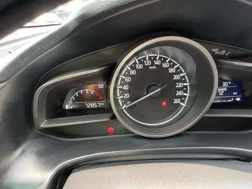 Mazda 3 Touring