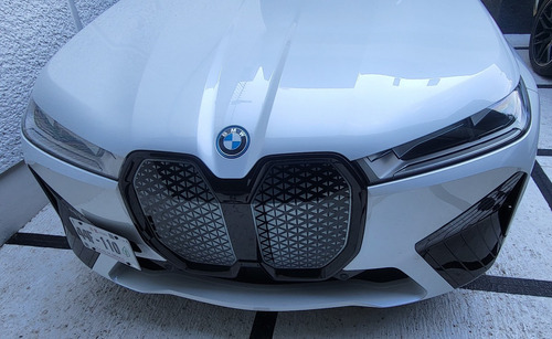 BMW IX Xdrive 40