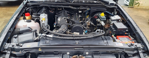 Imagem 15 de 15 de Chevrolet S10 Advantage Mt 2.4 Flex Preta 2010