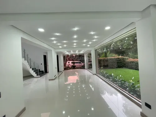 Casa En Arriendo En El Poblado. Cod A776056