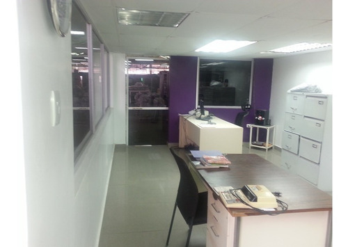 Imagen 5 de 10 de Galpon 819 M2 Fabrica De Plastico