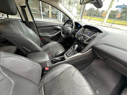 Ford Focus III 2.0 Sedan Se Plus At6