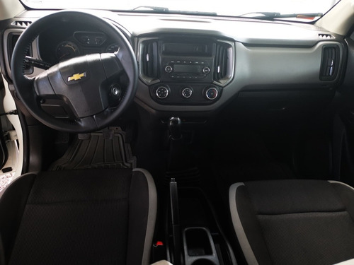 Imagen 12 de 15 de Chevrolet S-10 2.5 Doble Cabina Mt 2017