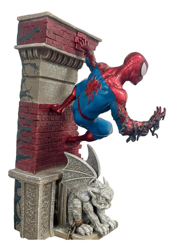 Spiderman Estatua Spiderman