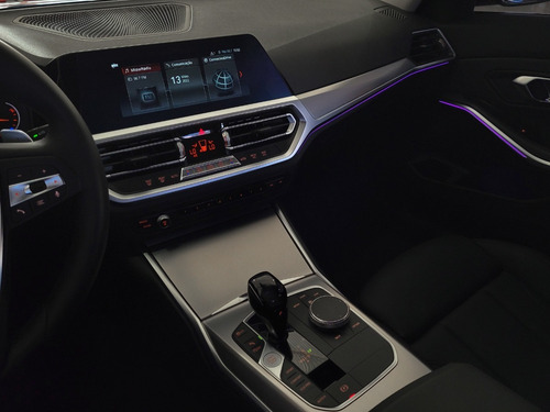 Imagem 11 de 18 de Bmw 320i 2020