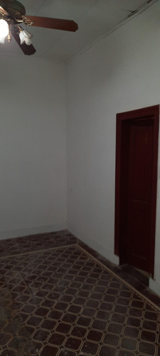 Imagen 6 de 12 de Bajo El Valor!! Ph Interno Con Terraza Libre Lanús Oeste, Sin Exps.