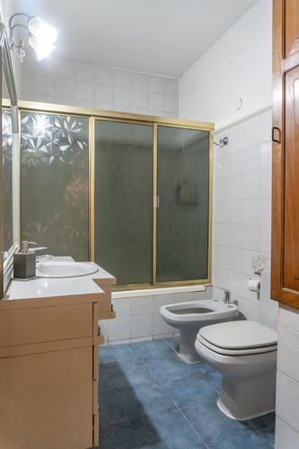 Casa 4 Ambientes Con Enorme Jardín En San Martín