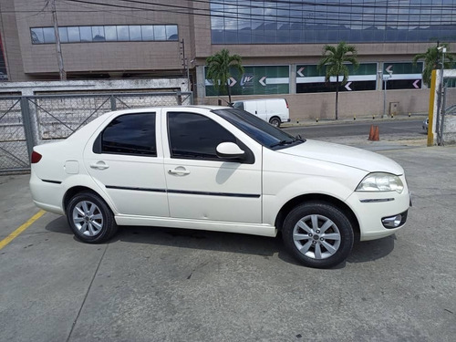 Imagen 5 de 10 de Dodge Forza Lx