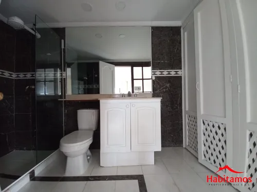 Apartamento En Venta En Medellín - Laureles Cod 59883