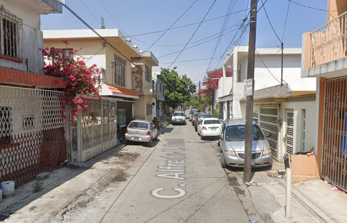Imagen 2 de 5 de Cc1 Xclnt Casa D Recuperacion Banc En Monterrey Bk8971